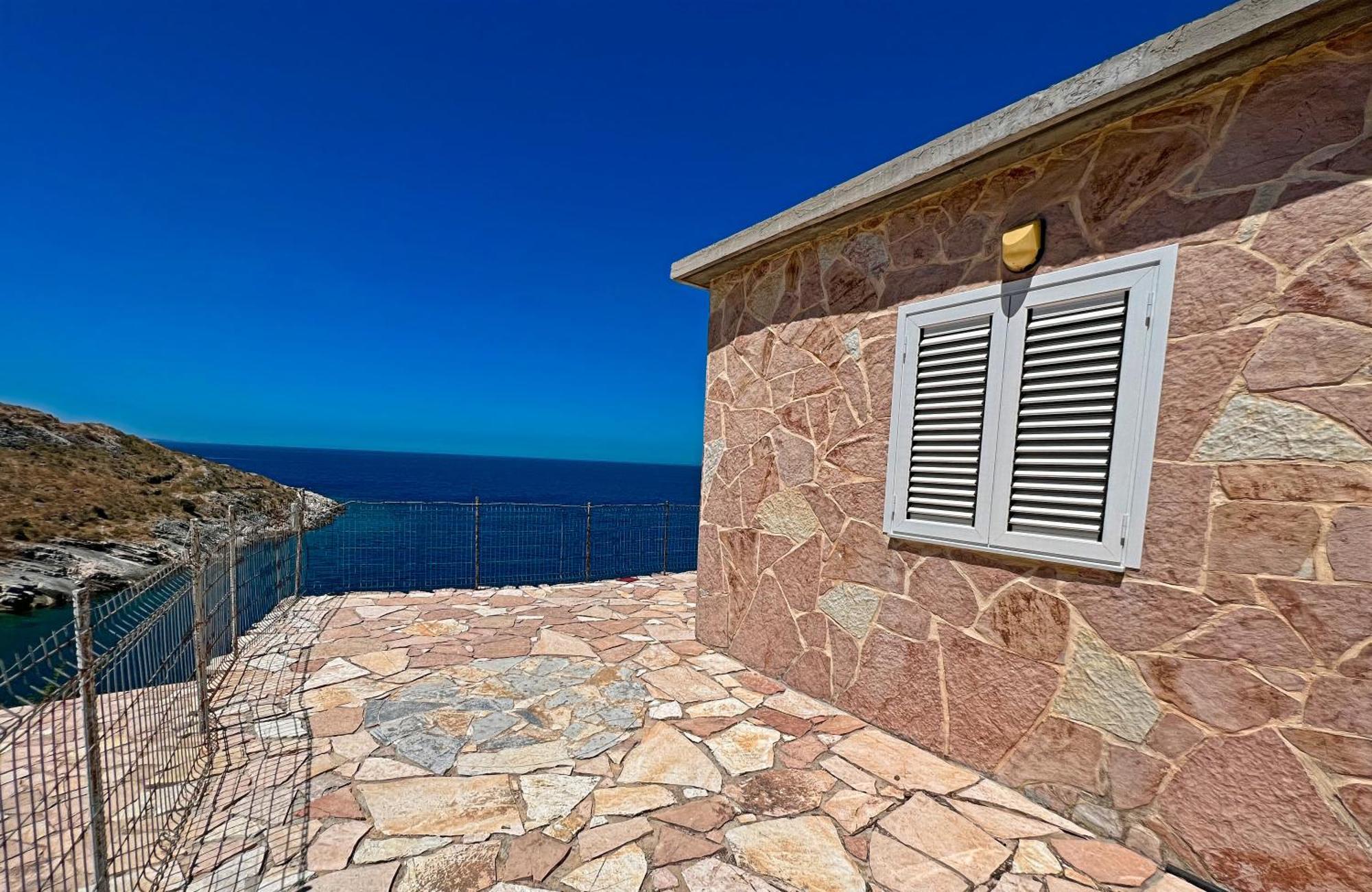Prive Hill Saranda Villa Екстериор снимка
