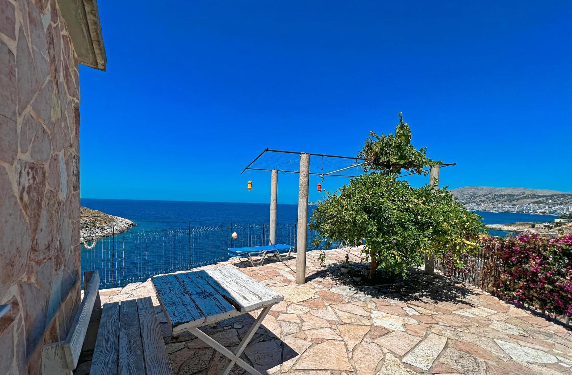 Prive Hill Saranda Villa Екстериор снимка